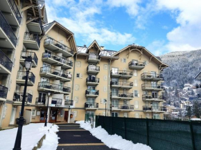 Apartment Le Grand Panorama 412 by Interhome